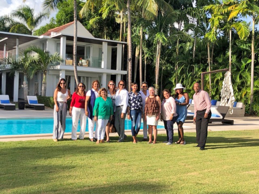 Guests of the Casa Palma Open House