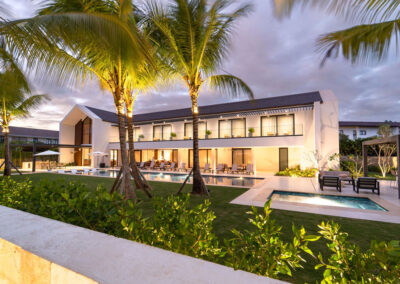 Contemporary Chic Villa