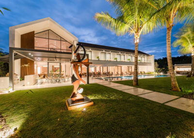 Contemporary Chic Villa