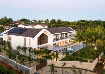 Contemporary Chic Villa